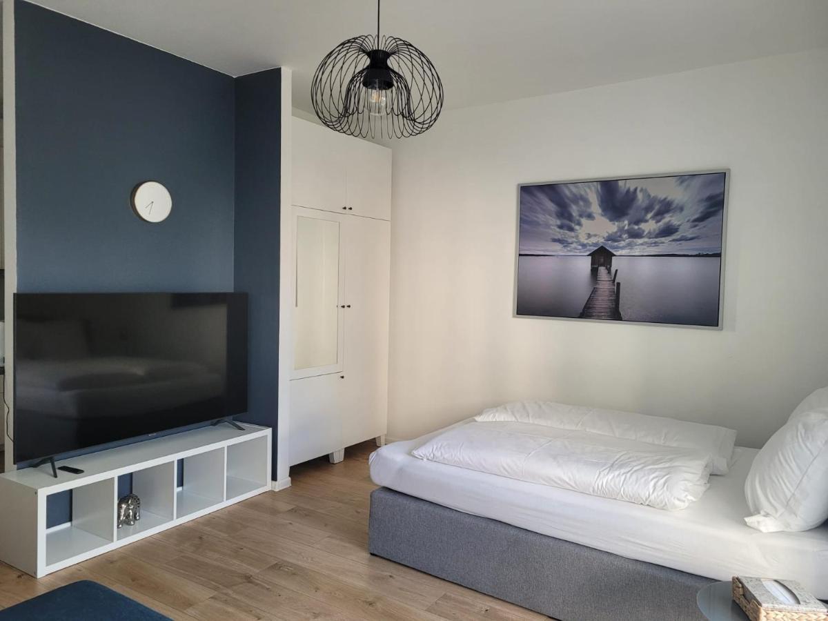 Bast 16 Apartamenty: Urban Convenience Near Key Landmarks
